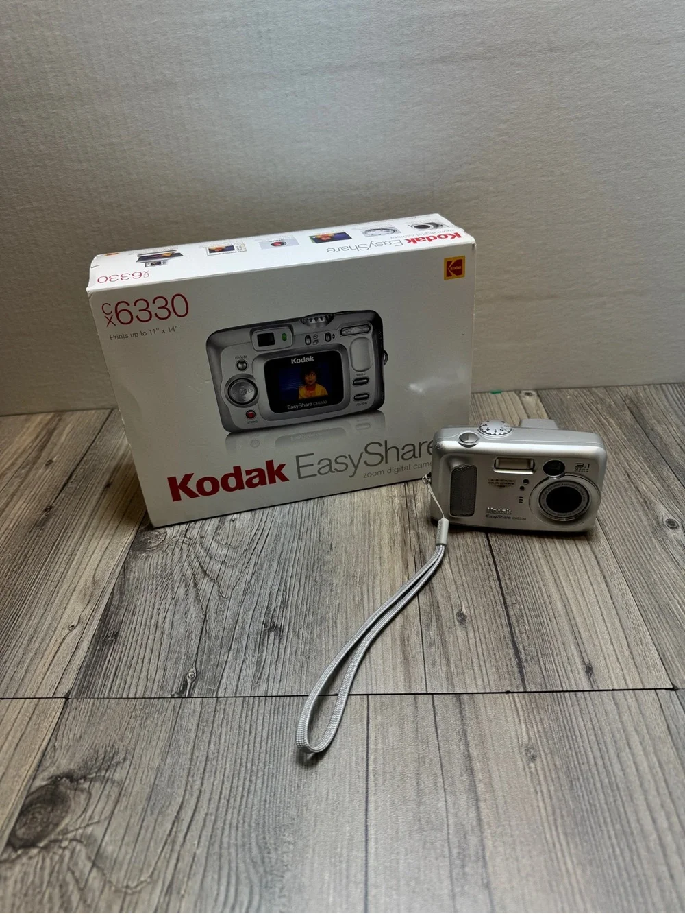 Kodak Digital Camera EasyShare CX6330 3.1MP Silver Tested with Box Works